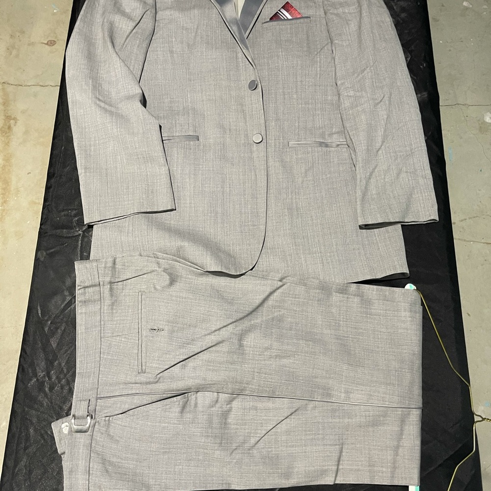 Suit